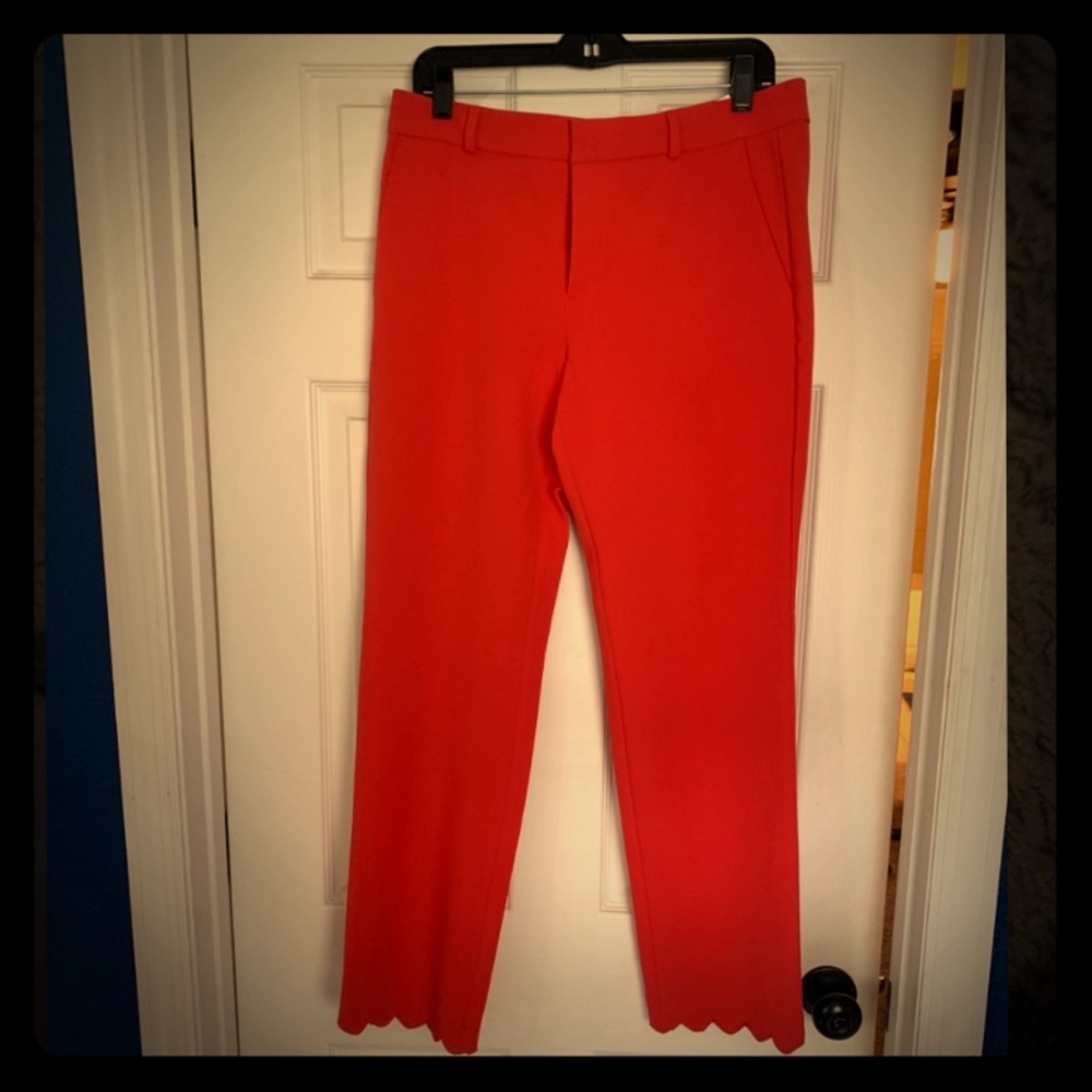Banana Republic scallop hem cropped pants